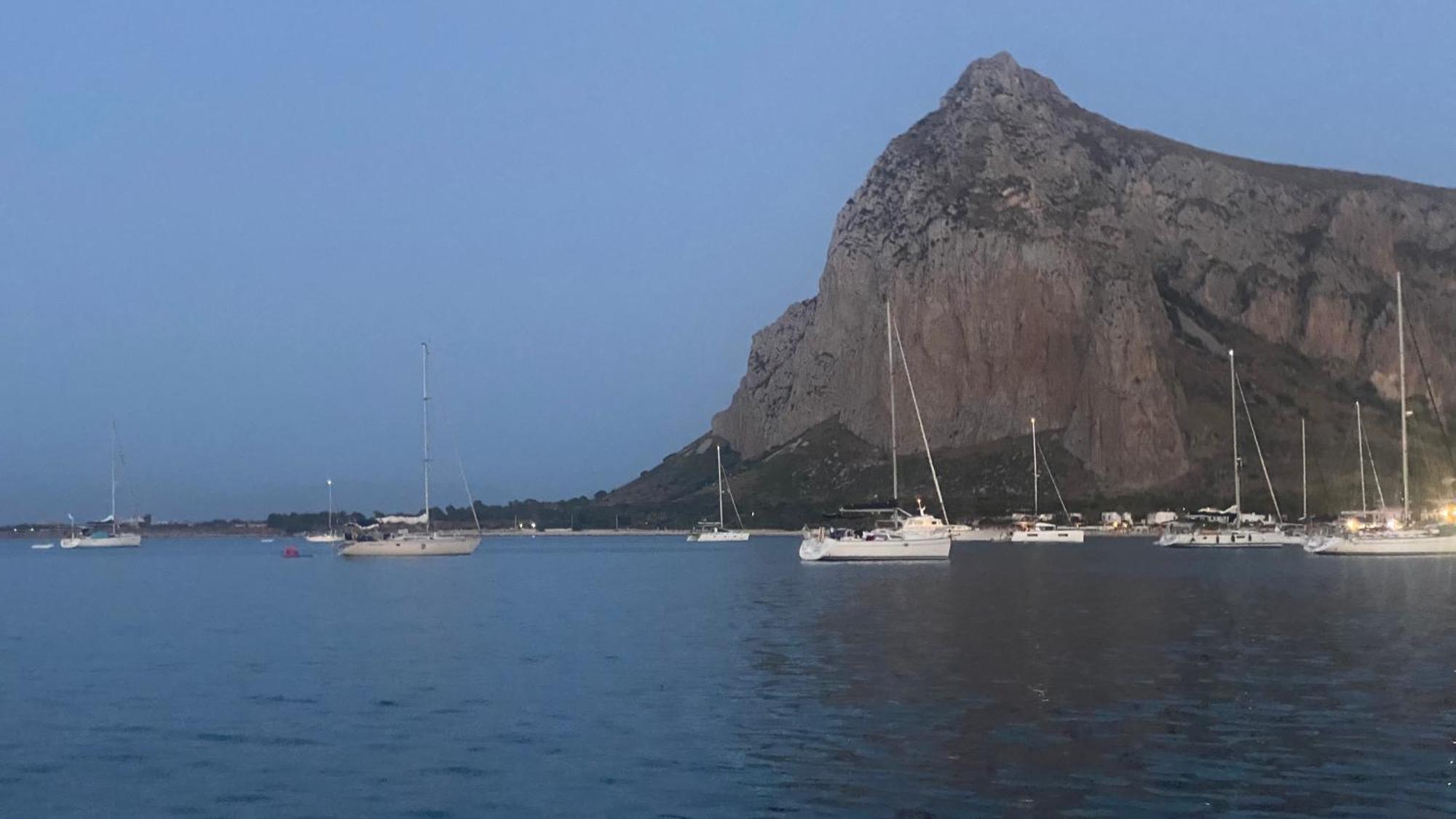 شقة La Terrazza Del Capo سان فيتو لو كابو المظهر الخارجي الصورة